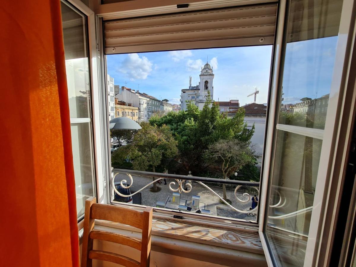 Shangri-La Hostel Anjos Lissabon Buitenkant foto
