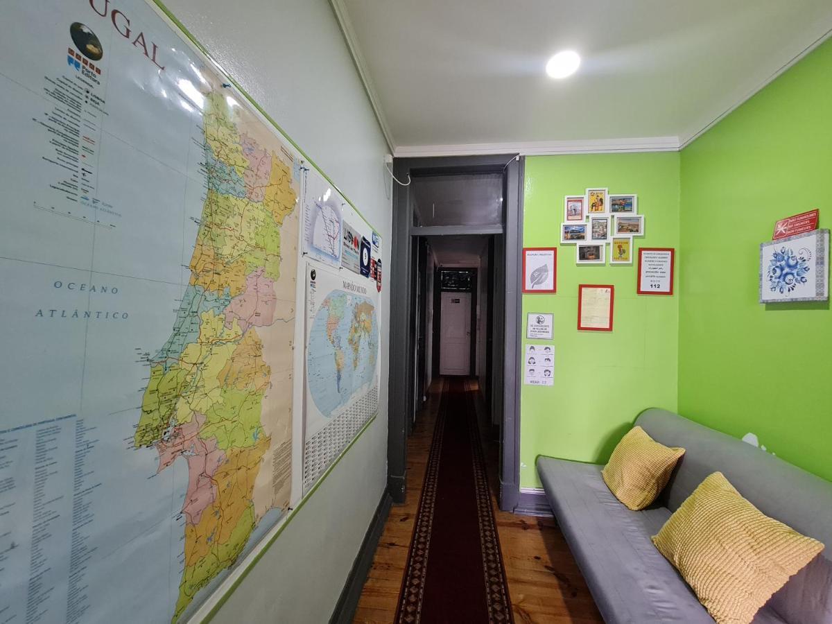 Shangri-La Hostel Anjos Lissabon Buitenkant foto